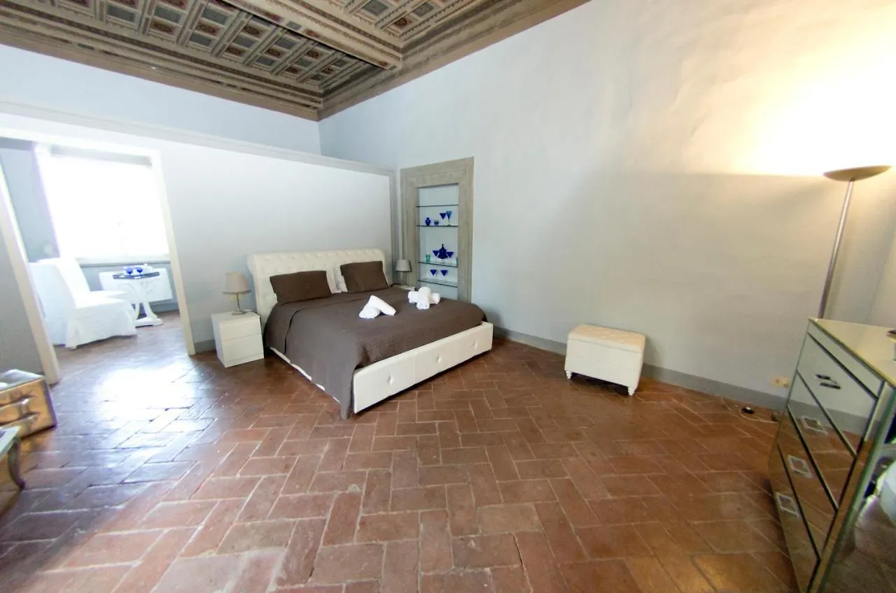 Apartment Otello Appartamento In Palazzo Storico - Palazzo Tolomei Florence Italy